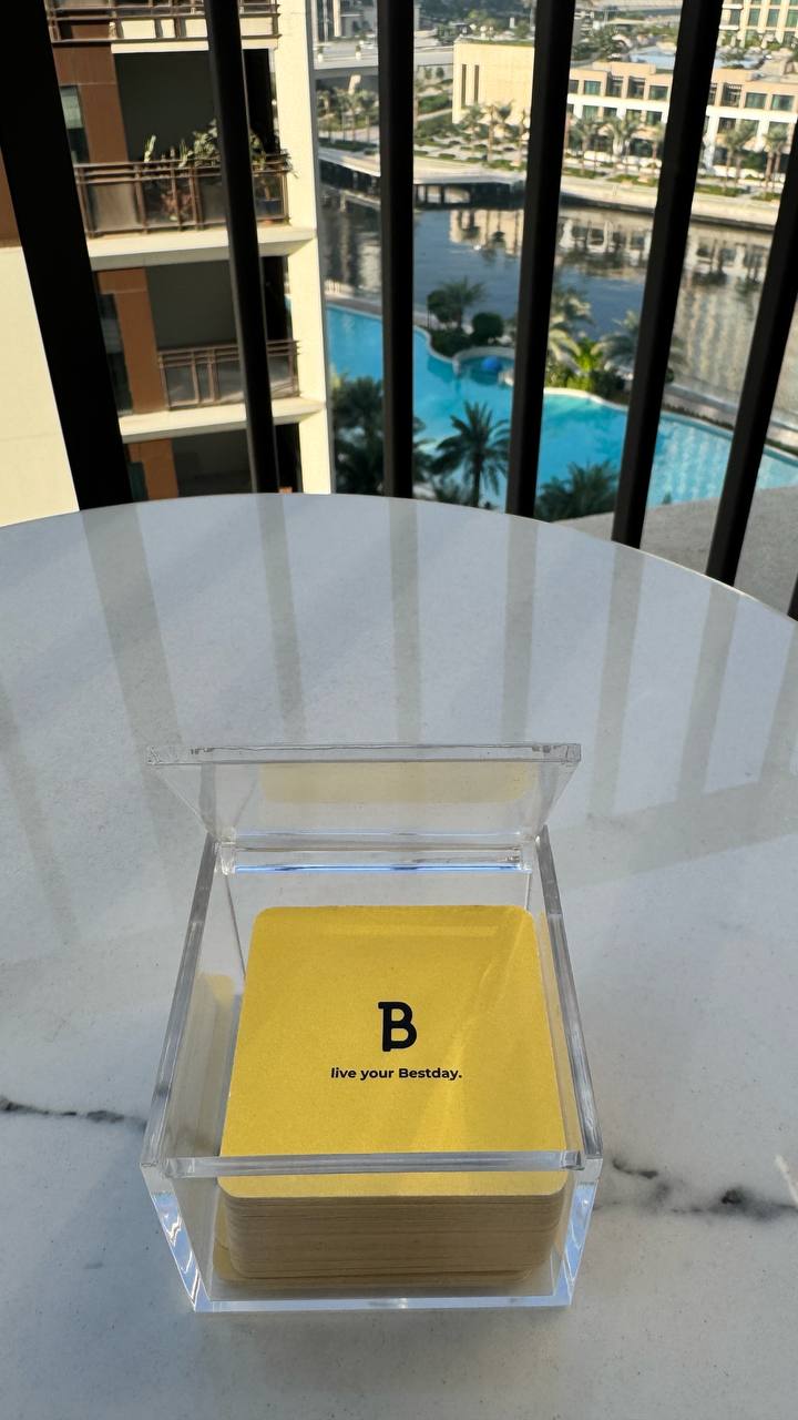 Bestday Topics acrylic box by the pool
